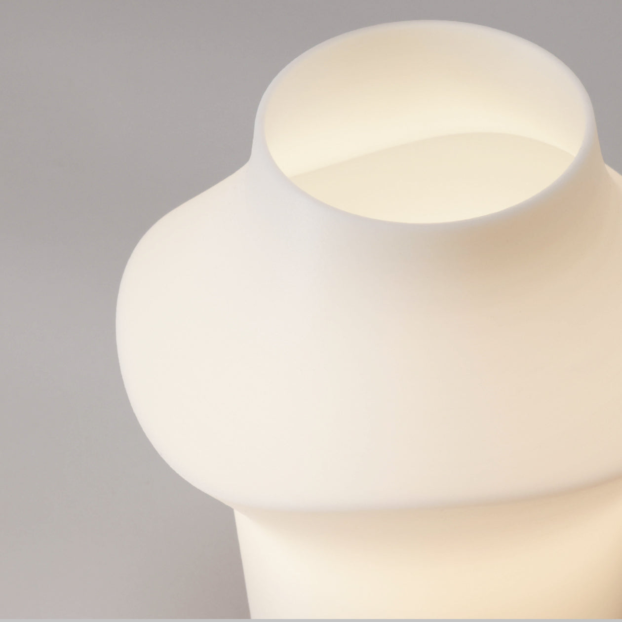 Curve Table Light